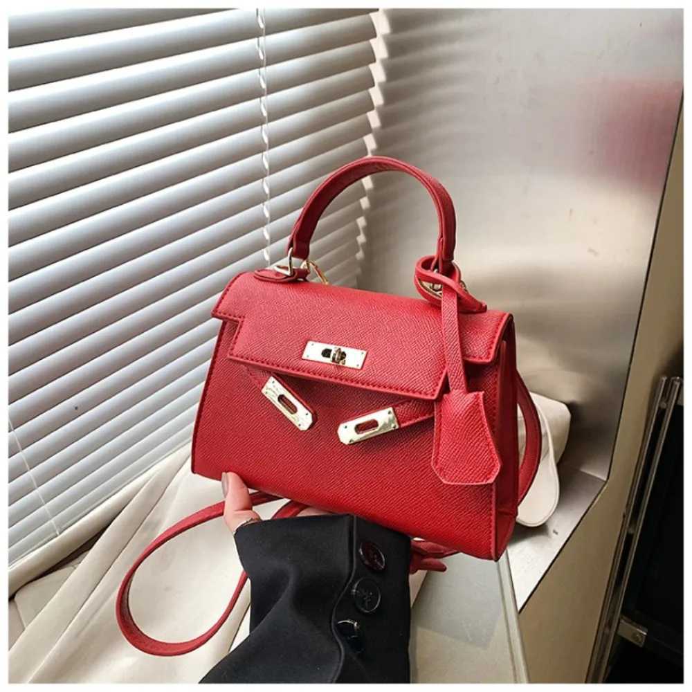 Elegant Leather Crossbody Bag For Ladies Shoulder Bag Convertible Luxury Brand Handbags By Famous DesignerW251107