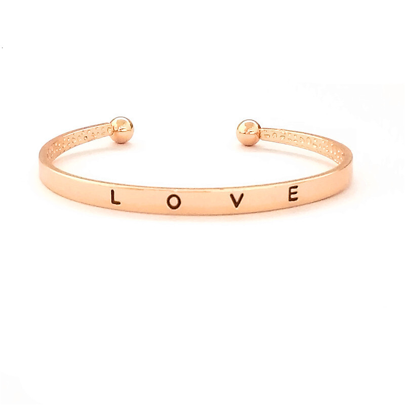 Fashionable, simple and versatile LOVE opening for women's high-end temperament bracelet