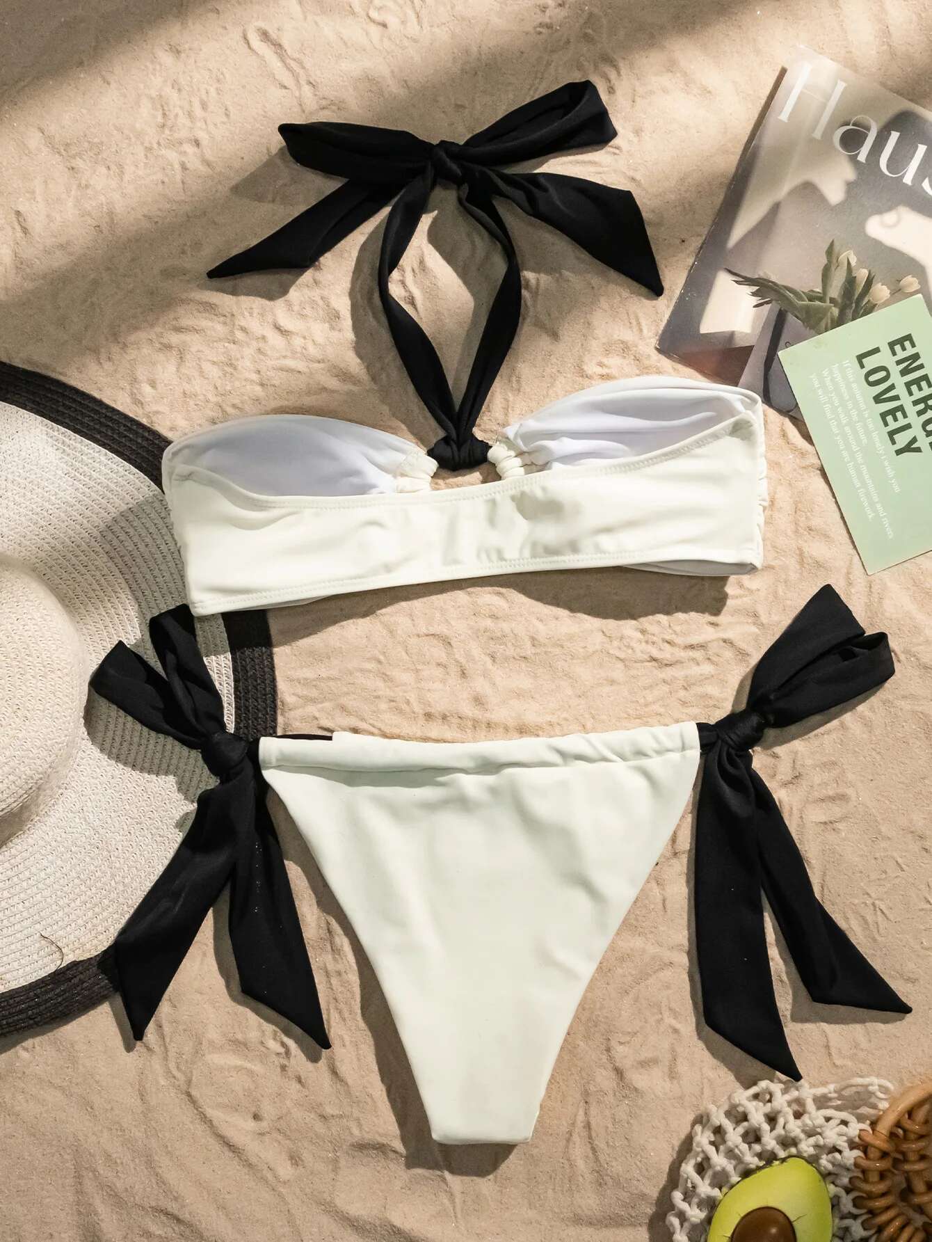 Dongdumaoyi Swimwear Women Sexy Halter Metal Ring Pleate Push Up Bikini Set Black White Contrast Beach Bathing Suit Micro Mini Swimsuit