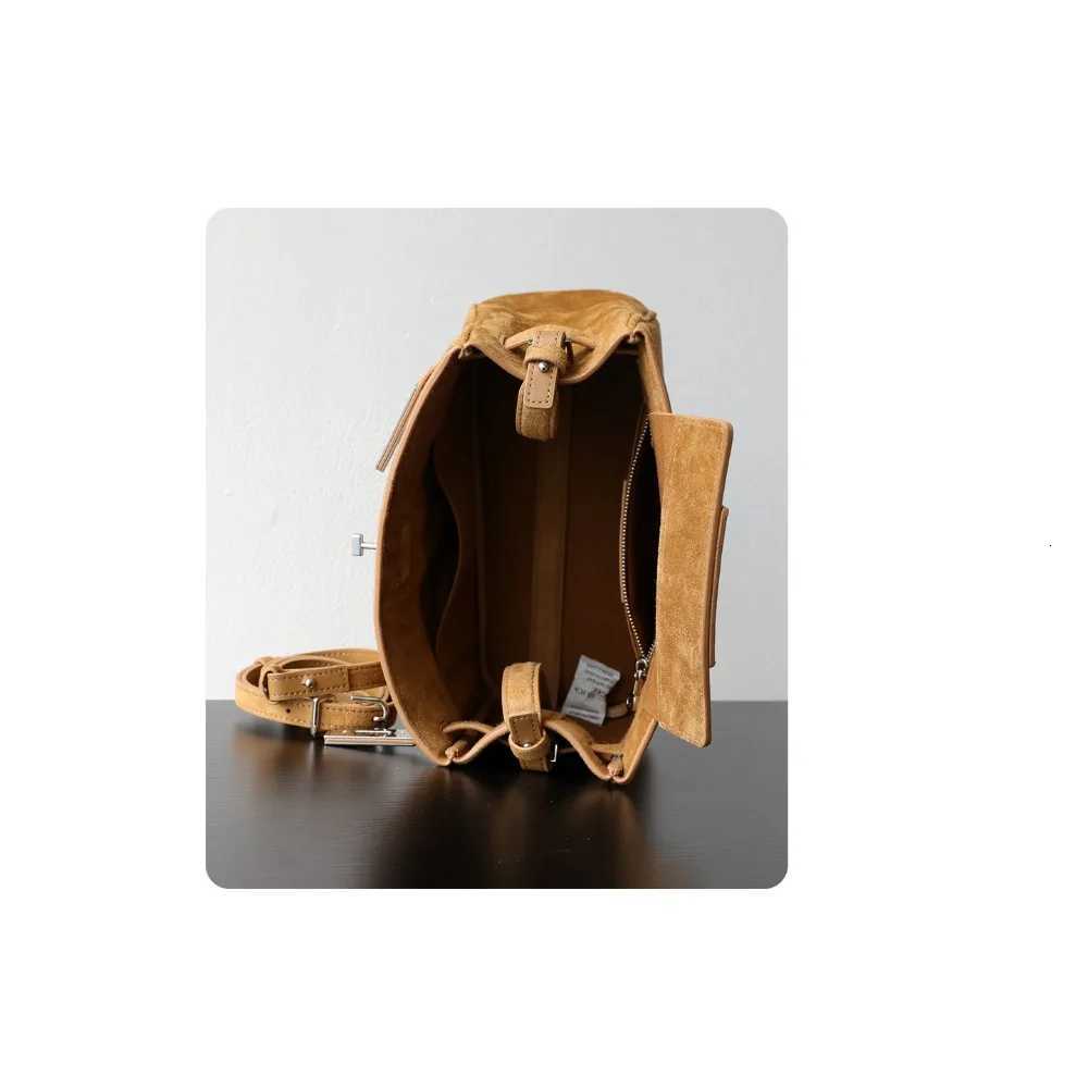 Niche Light Luxury High Sense Retro Suede Casual Cashmere Small Square Bag Single Shoulder Messenger Bag Commuting TemperamentW251107