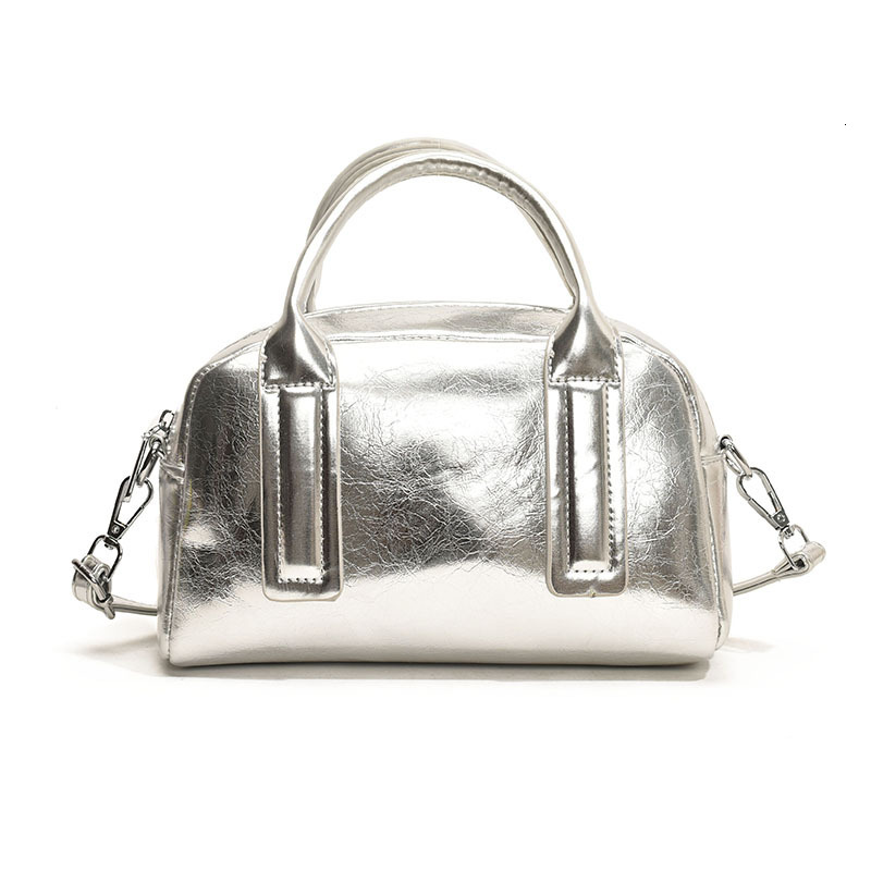 2025S Designer Women S Bag Small Niche Design Bowling For Women New Boston Fashion Handheld Shiny Commuting Crossbody Bag