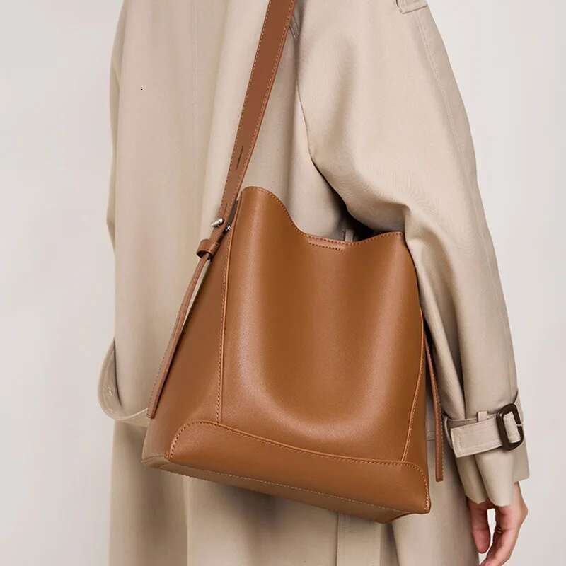 Ladies' Split Leather Bucket Female Commute Shopping Messenger Bags Adjustable Shoulder Strap Women Casual Handbag