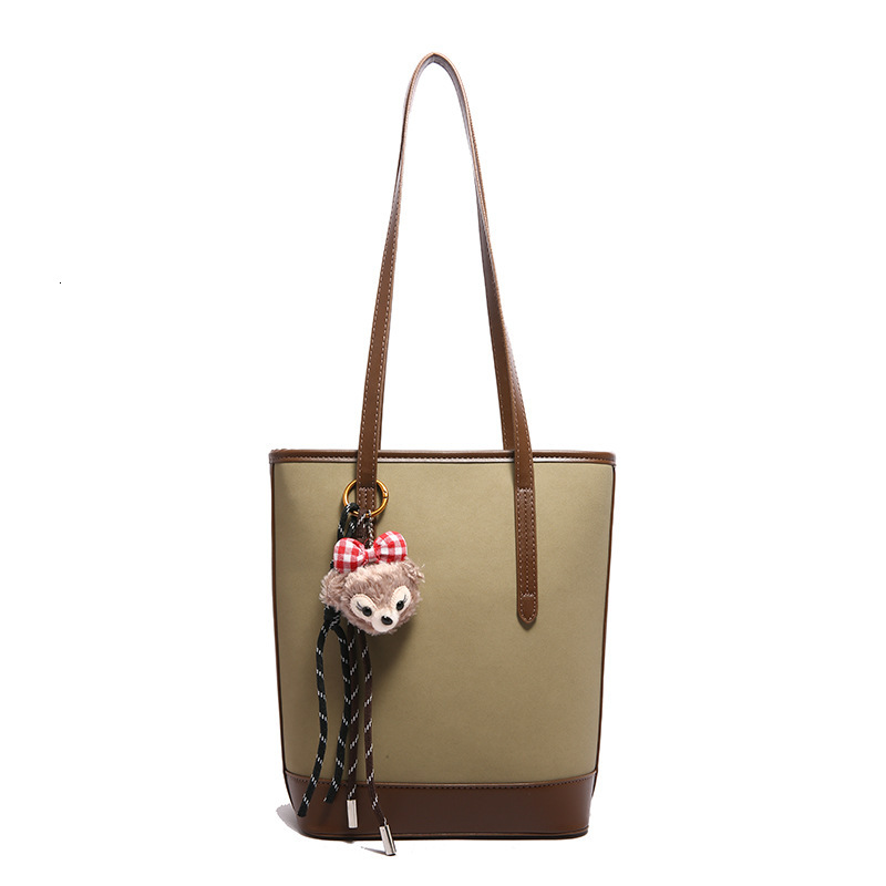 2025S Designer Women S Bag Large Capacity Commuter For Women New Korean Versatile Trendy Single Shoulder Underarm Bag Elegant Water Bucket Women S Bag