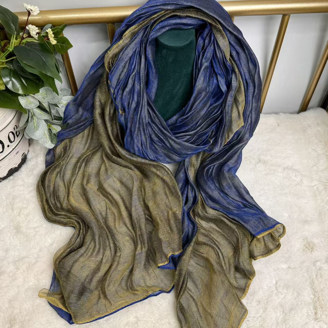 T428 autumn and winter double-layer two-color mulberry silk wool shawl scarf ladies fashion simple personality warm long scarf