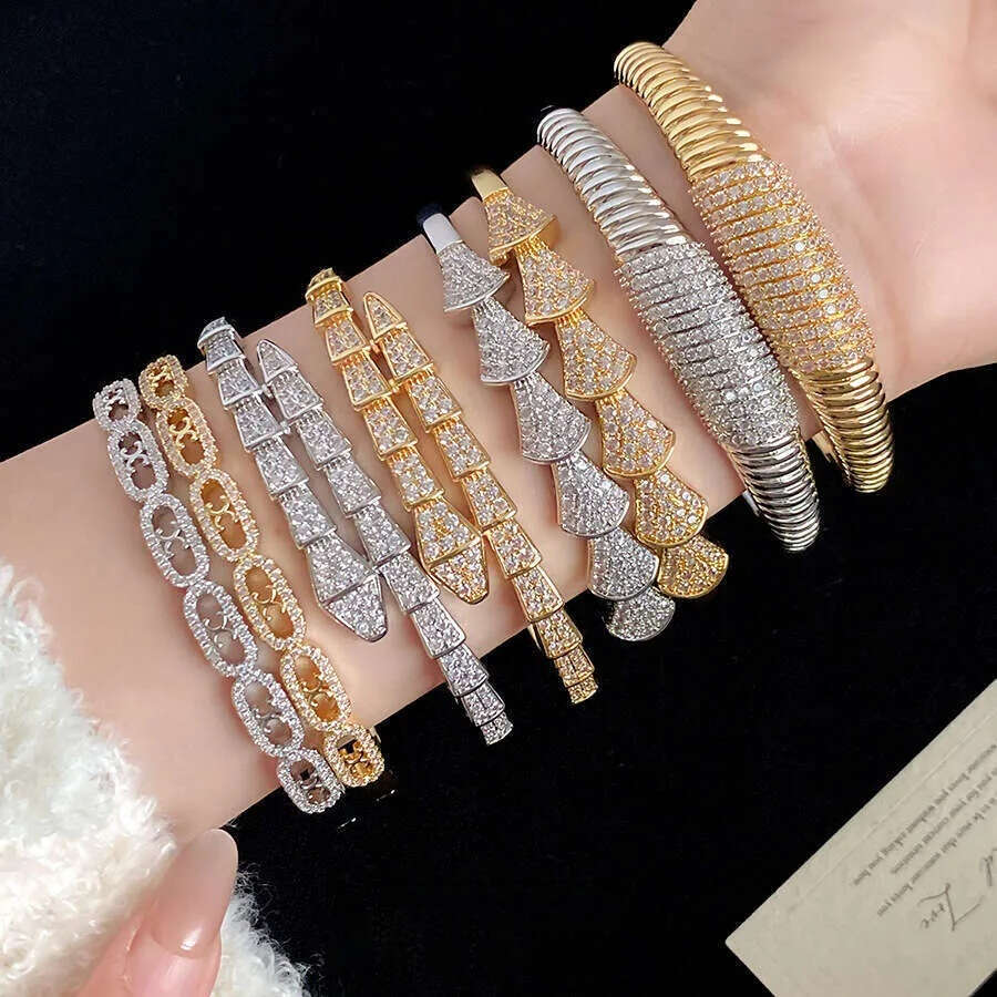 Bracelet designer bangle for women men Snake Clasp Zircon Bracelets copper plated with 18K gold Fashion Simple Versatile Luxury High end Feel Women�