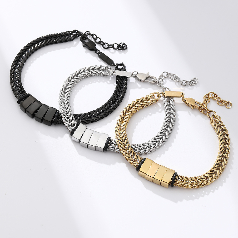 Titanium steel fashionable colorfast, simple versatile men's bracelet give to father and boyfriend