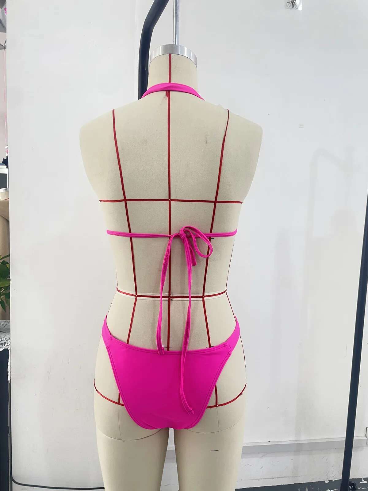 Dongdumaoyi Luxury Rhinestone Bikini Women Sexy Hot Pink Push Up Diamond Thong Swimsuit Brazilian Cut Out Bathing Suit Micro Swimwear