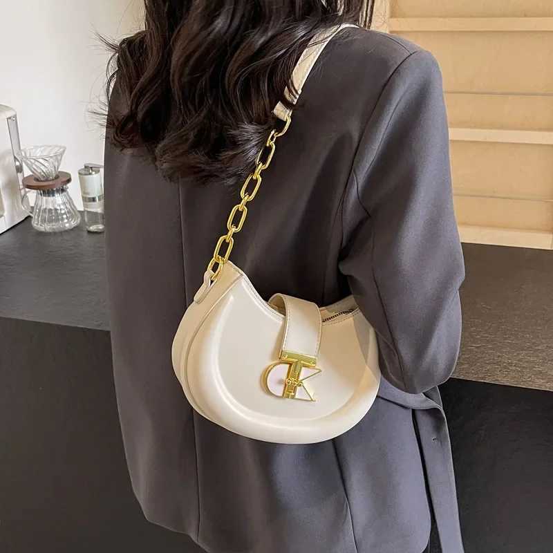 2025 New Fashion Personality Small Round Bag - Underarm/Shoulder/Handheld Temperament Versatile TrendW251106