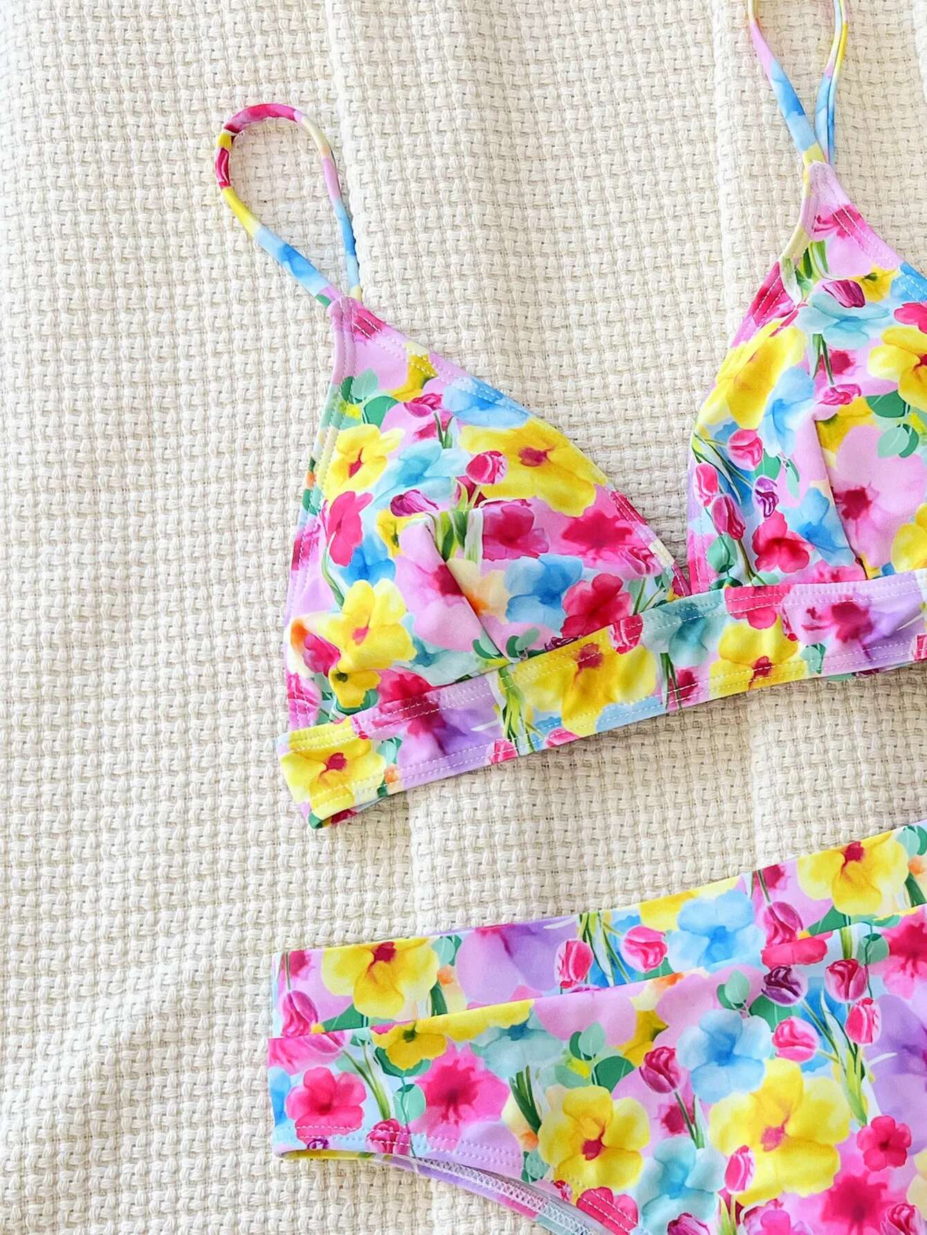 Dongdumaoyi New Yellow Tie Dye Floral Print Bikinis Sets Women Push Up Bra Two Piece Swimsuit Summer Bathing Suit High Waist Swimwear