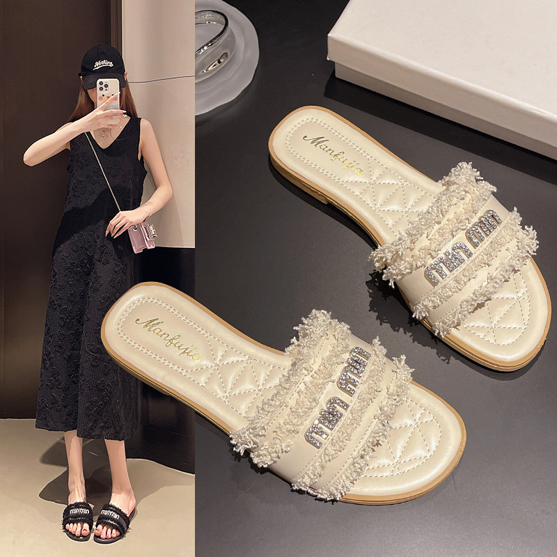 Free shipping new designer Slippers for womans sandals lady slider summer fashion Slides pearl outdoor woman shoes