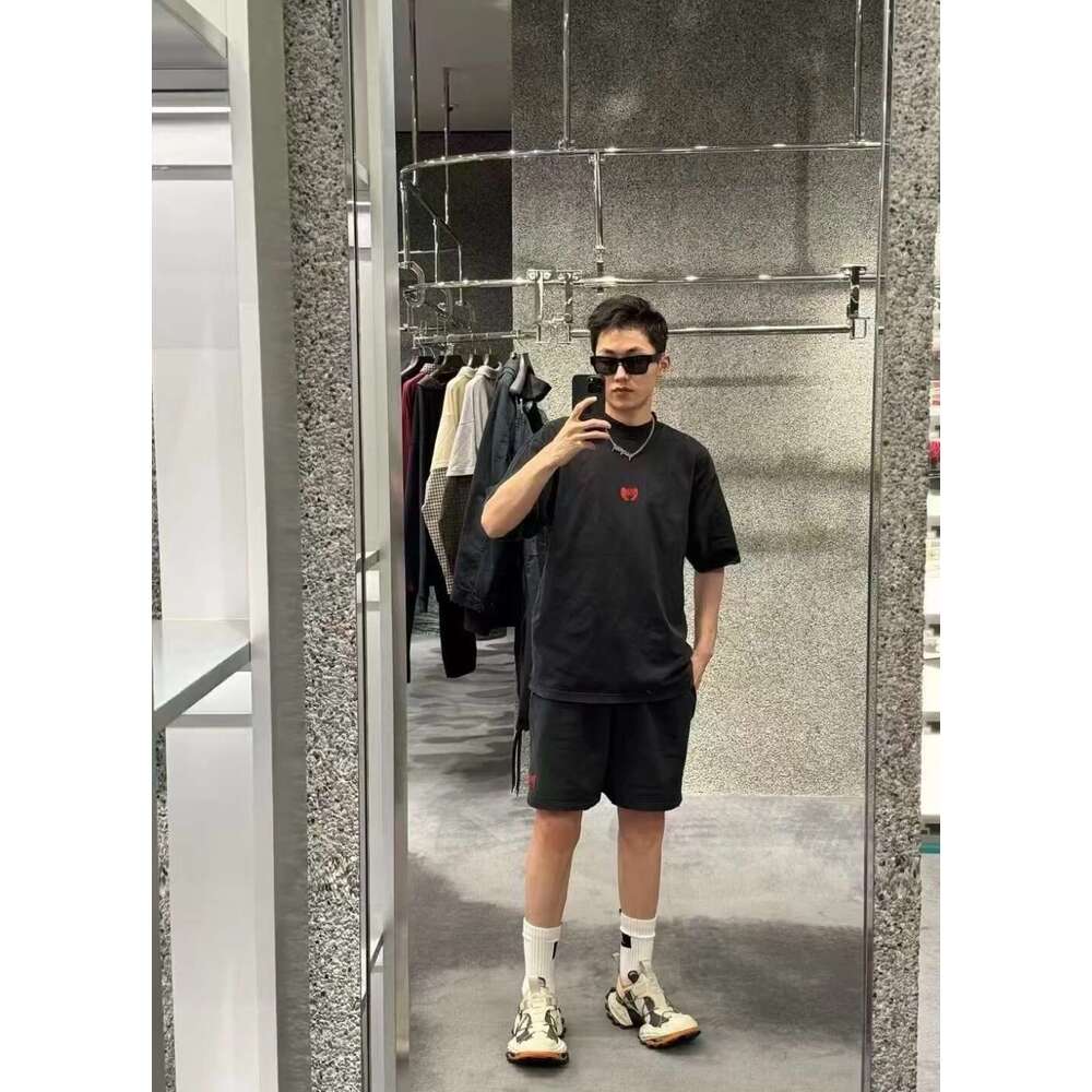 Letter Embroidery Casual Short Sleeved Men's And Women's High Street Retro Distressed Worn-Out Trendy T-Shirt