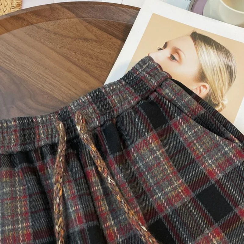 Womens Spring and Summer Wide Straightleg Casual Pants Grinding Fashion Retro Versatile Wideleg Plaid Z260314