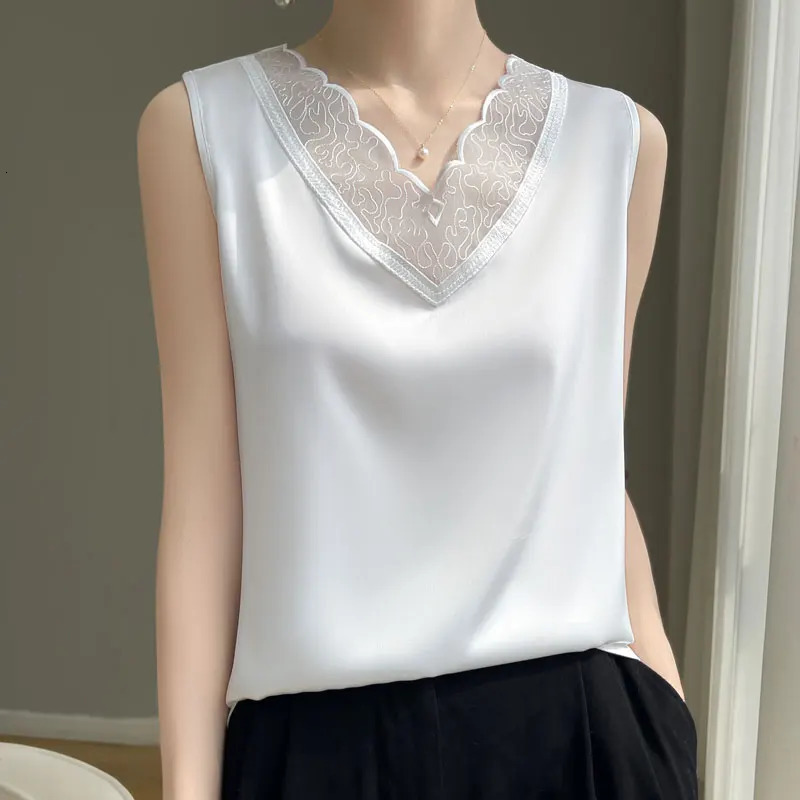 Elegant lace Vneck womens sleeveless Tshirt summer project acetic acid satin loose slimming 250407