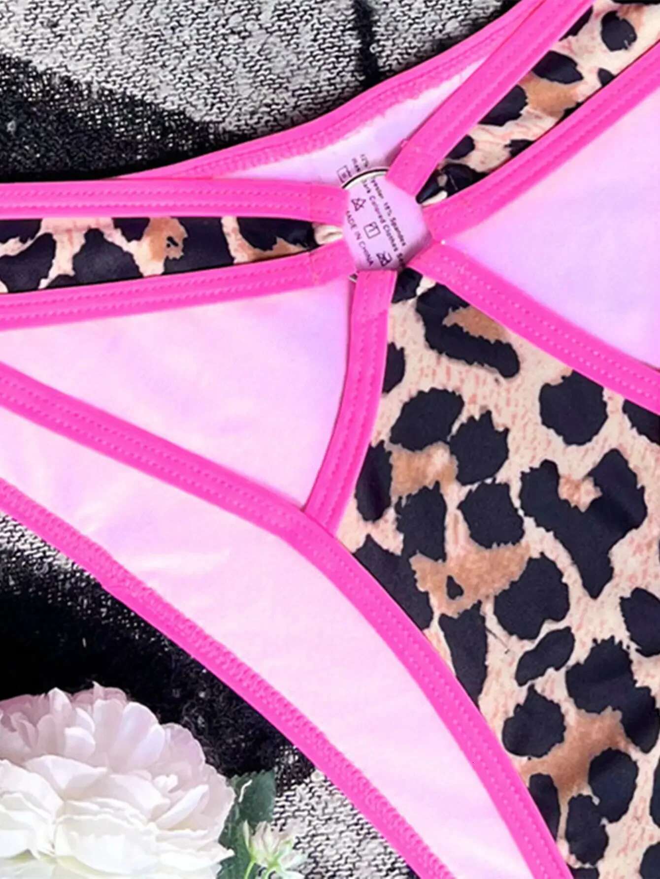 Dongdumaoyi Sexy Pink Leopard Print Patchwork Bikini Women Push Up Cut Out Ring Linked High Waist Swimsuit Lace Bathing Suit Swimwear
