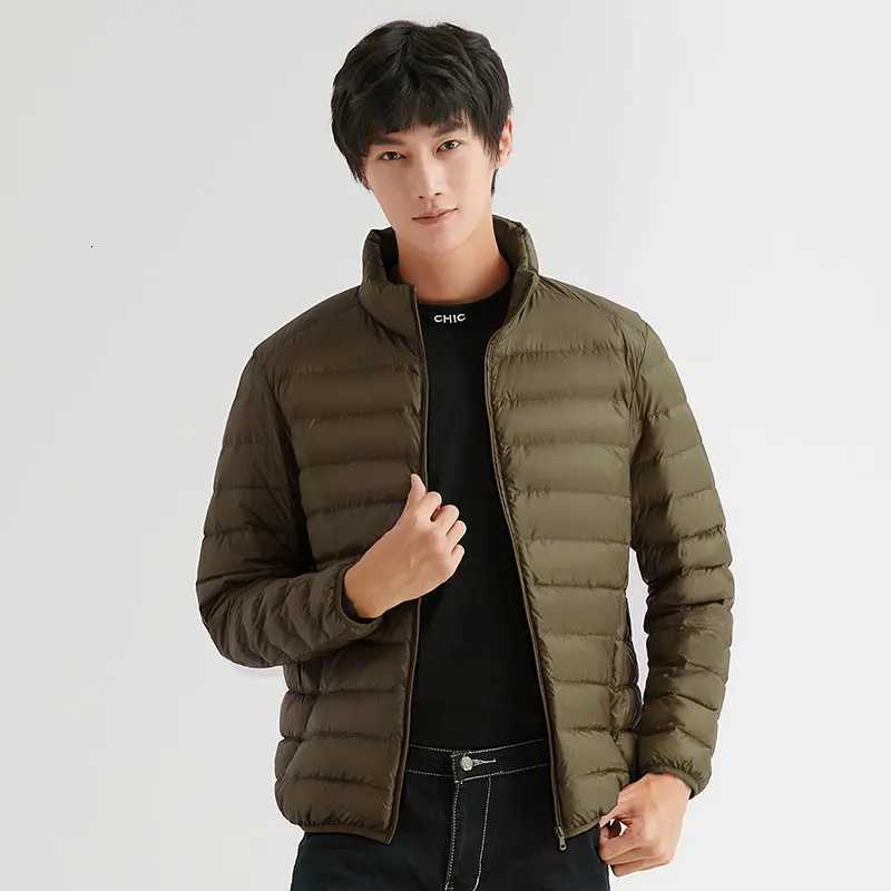 NewBang Men 90 White Duck Down Jacket Ultra Light Down Jacket Men Windbreaker Feather Jacket Man Lightweight Portable Warm CoatT251107