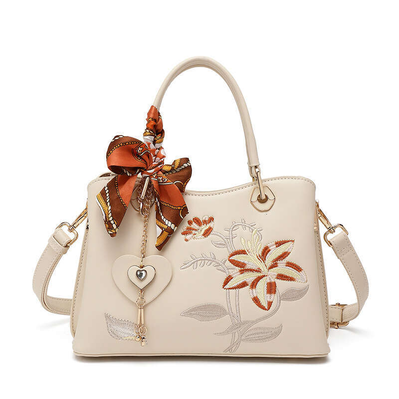 Designer Bag Hot Sale Embroidered New Mom Red Wedding Gift For Elderly Mother In Law Handbag Crossbody Women S