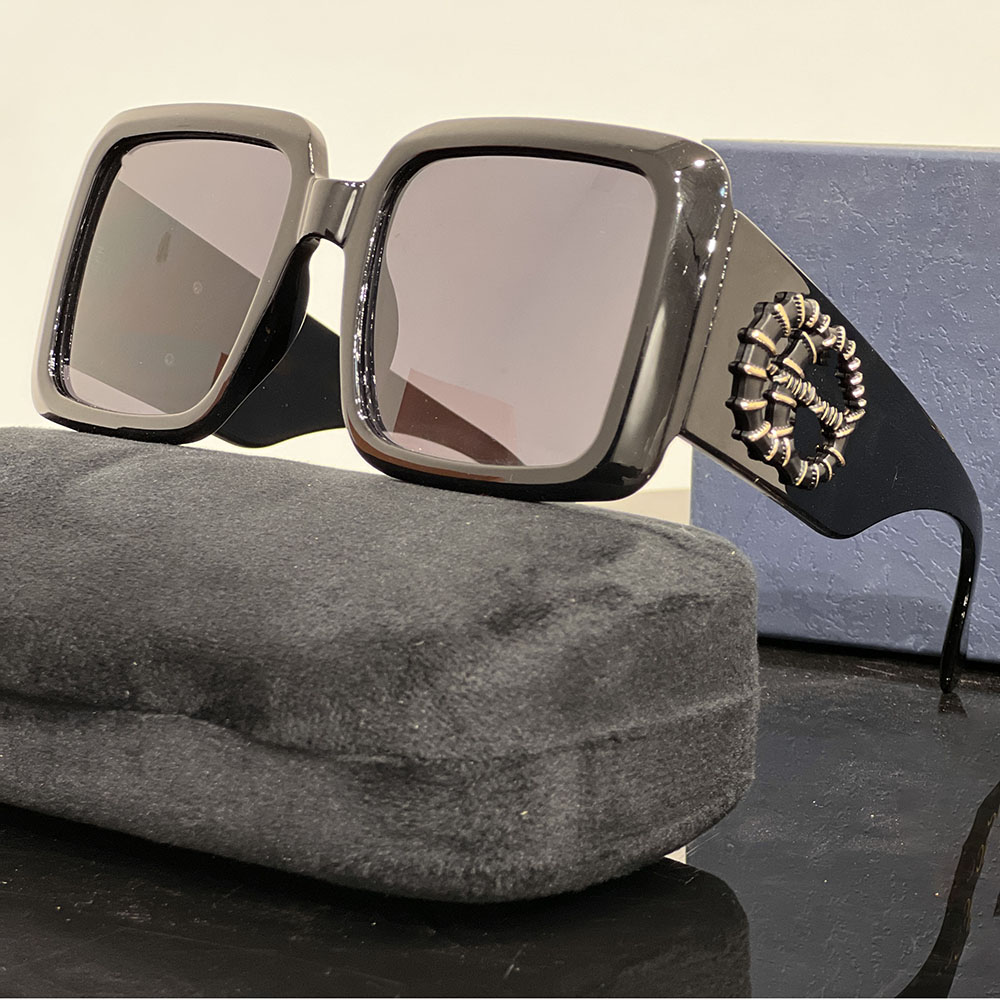 designer sunglasses for women luxury sunglasses popular men women Goggle letter women eyeglasses frame Vintage Metal Sun Glasses nice