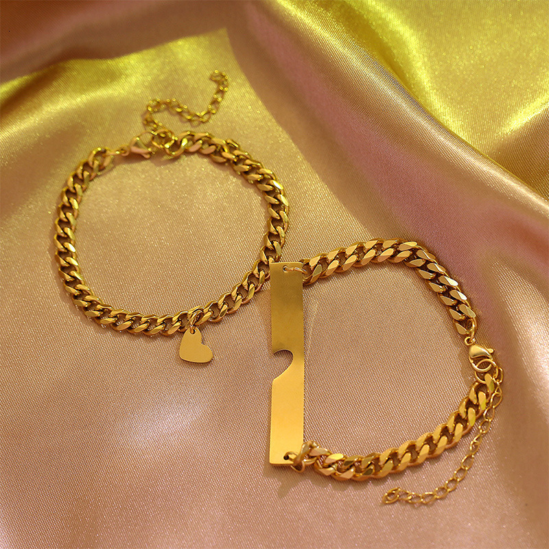 Minimally smooth heart-shaped square piece splicing without fading, handmade couple titanium steel bracelet