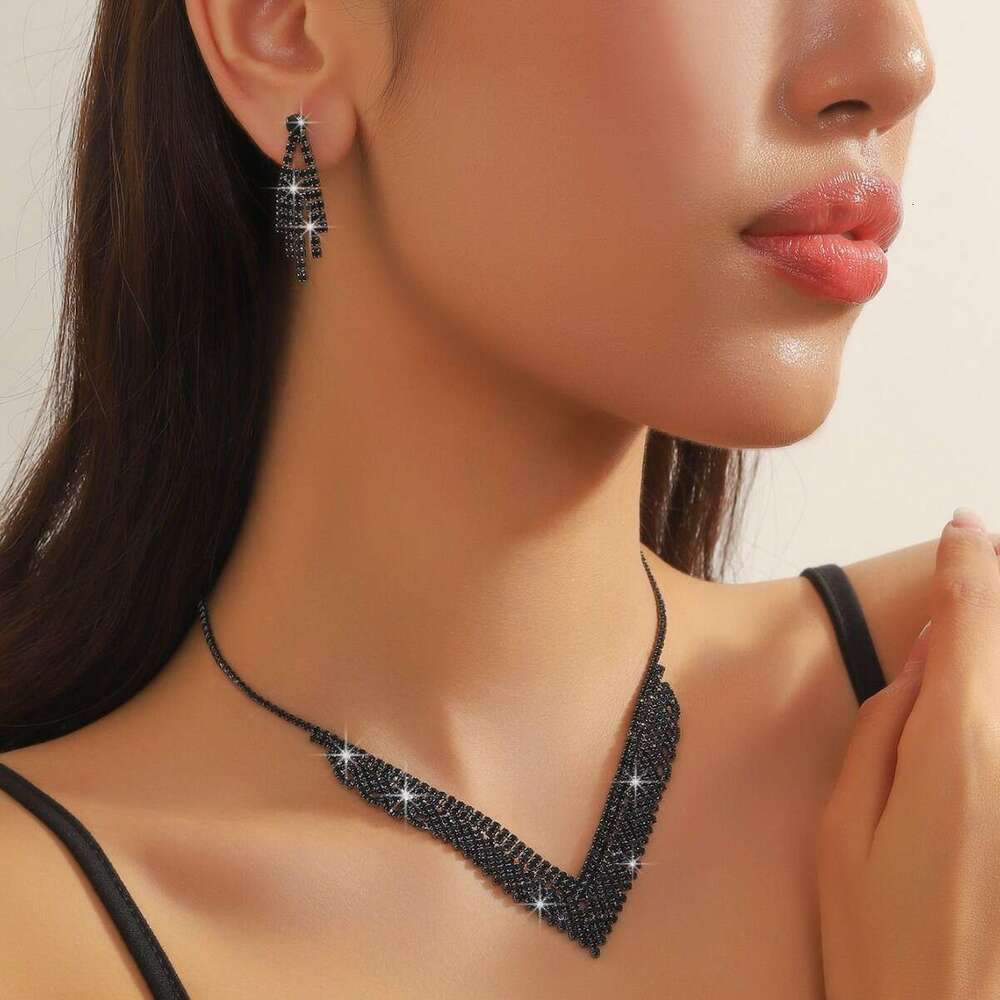 Bestselg black rhie V-shaped wave earrings+necklace two-piece set hot premium version