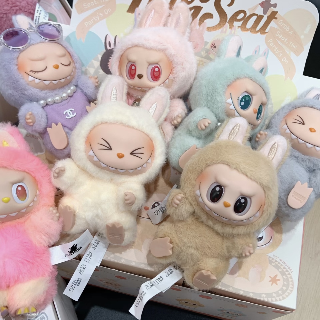 Labubu Doll Series V1 V2 V3 Plush toy Monsters Big Into Energy SeriesBlind Box Christmas gifts