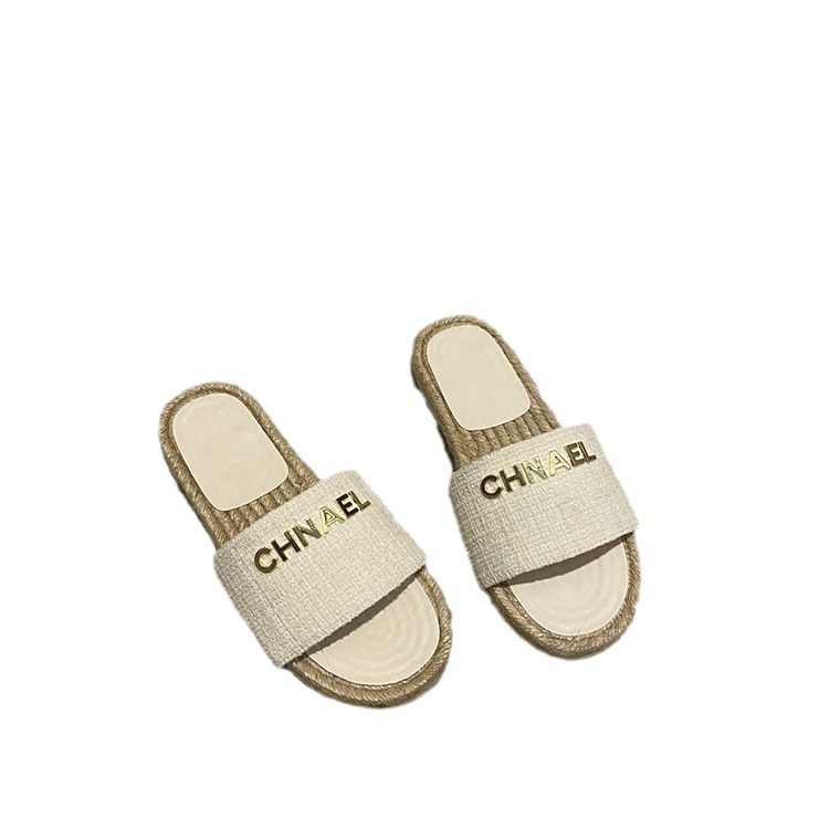 Women 2025 summer new fashion small fragrant woven flat slippers outdoor wear casual lazy shoes beach shoes