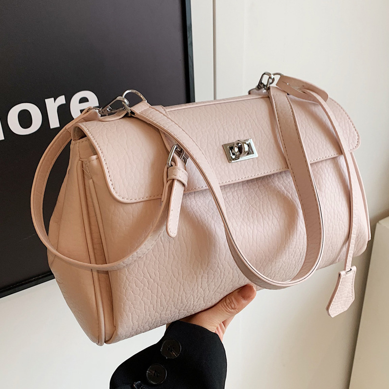 2025S Designer Women S Bag Korean Niche Hand Held Commuting Women S New Trendy Single Shoulder Kelly Large Capacity PU Crossbody Bag
