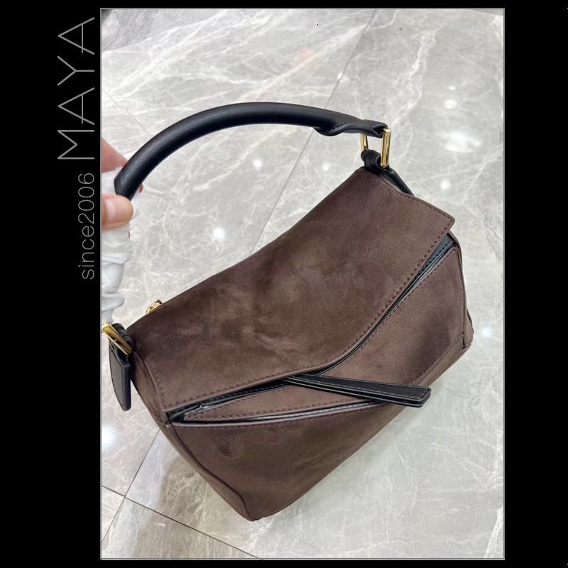 Designer Pack High quality pillow 2024 new large capacity splicing frosted cowhide hand-held crossbody commuting geometry bag