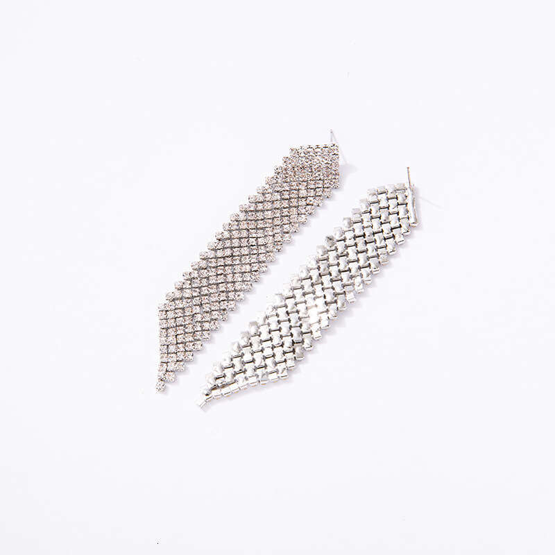 New Long Style Fashionable Personalized Retro Exquisite Premium Feeg Atmospheric Earrings