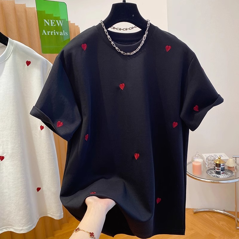 2025 Womens Designer Clothing European Style High-end Heart Embroidered T-shirt Short Sleeves New Loose Fitting Interior With Pure Cotton Base Top For