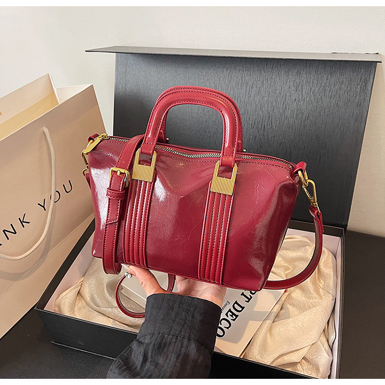 2025S Designer Women S Bag High End Handbag For Women New Autumn And Winter Versatile Crossbody Women S Fashion Super Hot Hand Held Dumpling Bag