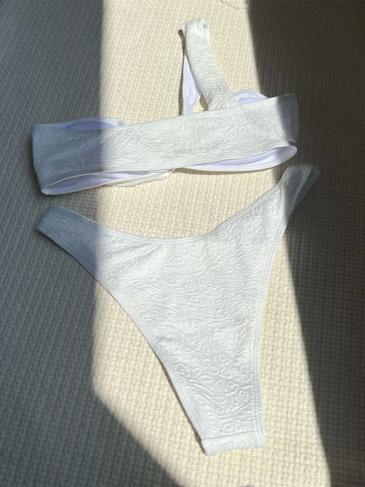 Dongdumaoyi Sexy One Shoulder Bikini Set Women White Tie Bow Push Up Thong Swimsuit Brazilian Beach Bathing Suit Swimwear Biquini