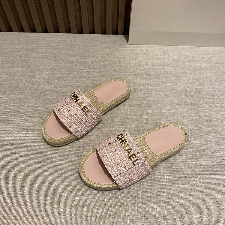 Women 2025 summer new fashion small fragrant woven flat slippers outdoor wear casual lazy shoes beach shoes
