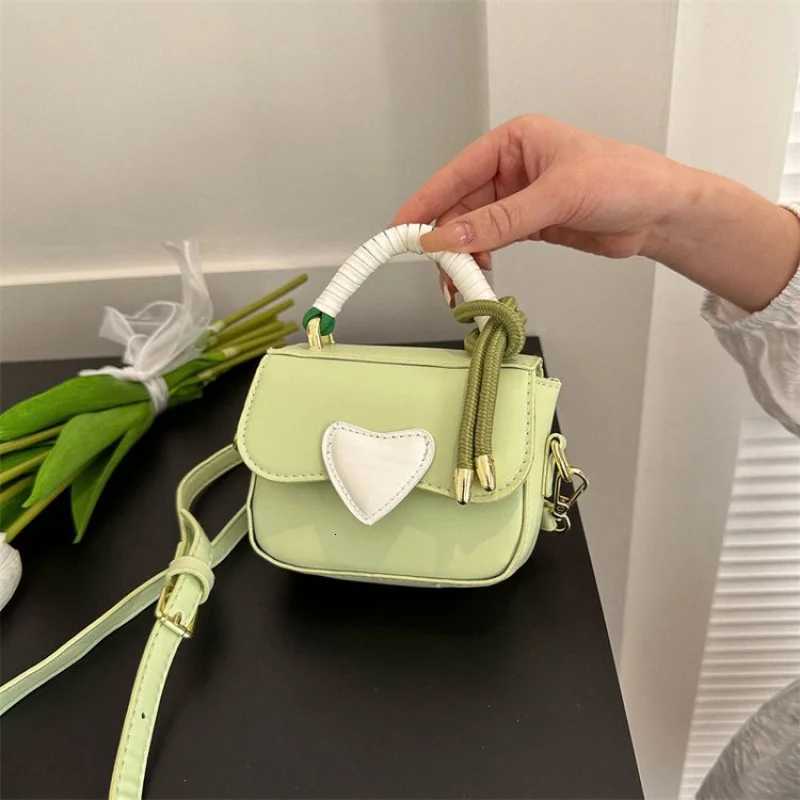 Elegant Ladies Handbag Leather Messenger Bag Shoulder Bag Crossbody Bag From Luxury Brand Classic DesignerW251106