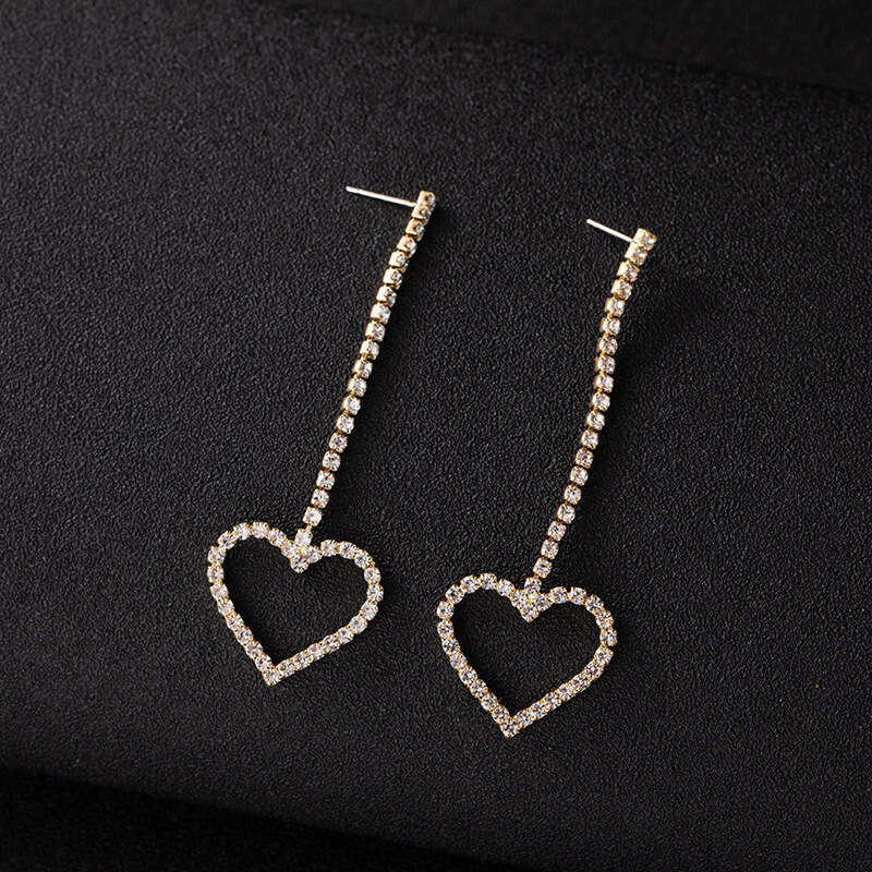 Steel Needle Minimalist Style Tassel Love Pendant New Claw Chain Water Dia Earrings