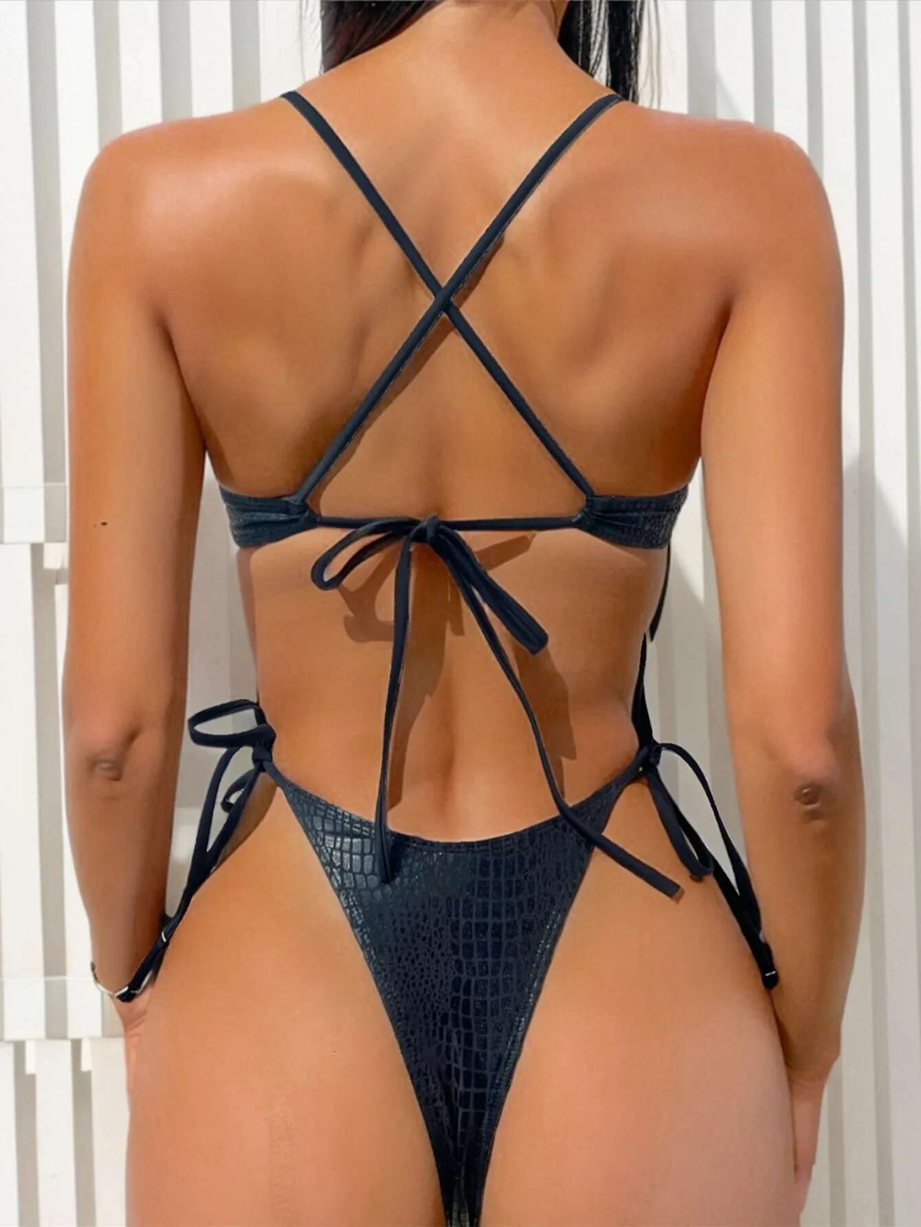 Dongdumaoyi Sexy Black Snakeskin Print Swimwear Women Hollow Out Bandage Cross Backless Thong Bikini Beach Bathing Suit One Piece Swimsuit