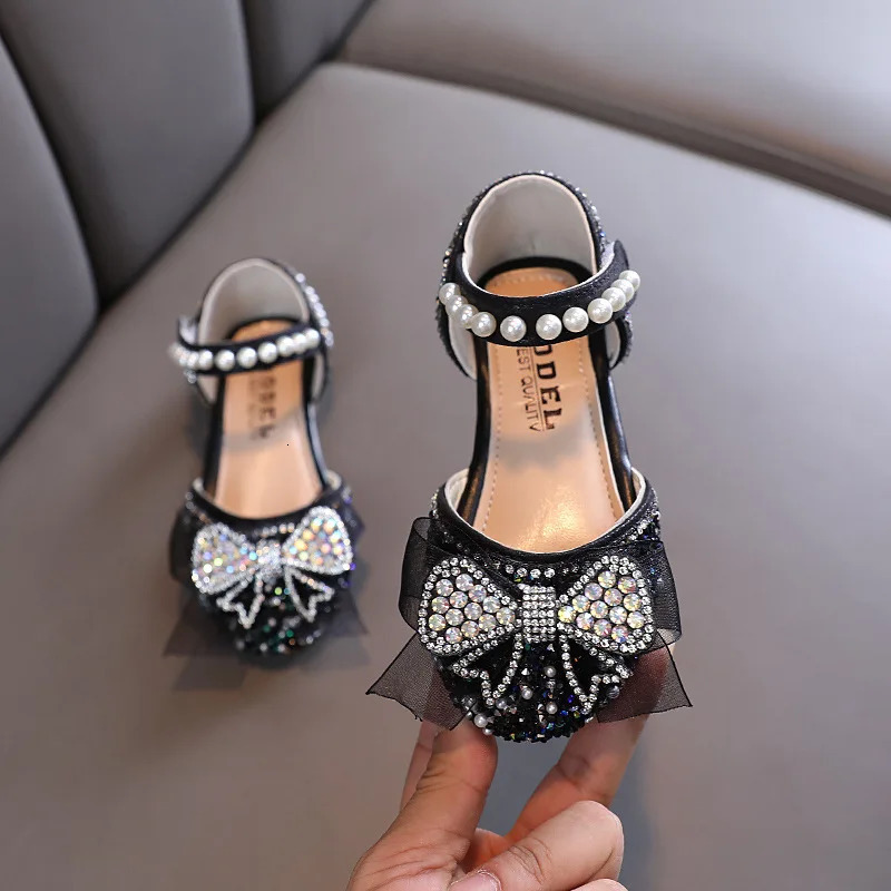 Princess girl silver sandals bow sandals summer pearl glitter rhinestone party wedding non slip flat shoes 250402