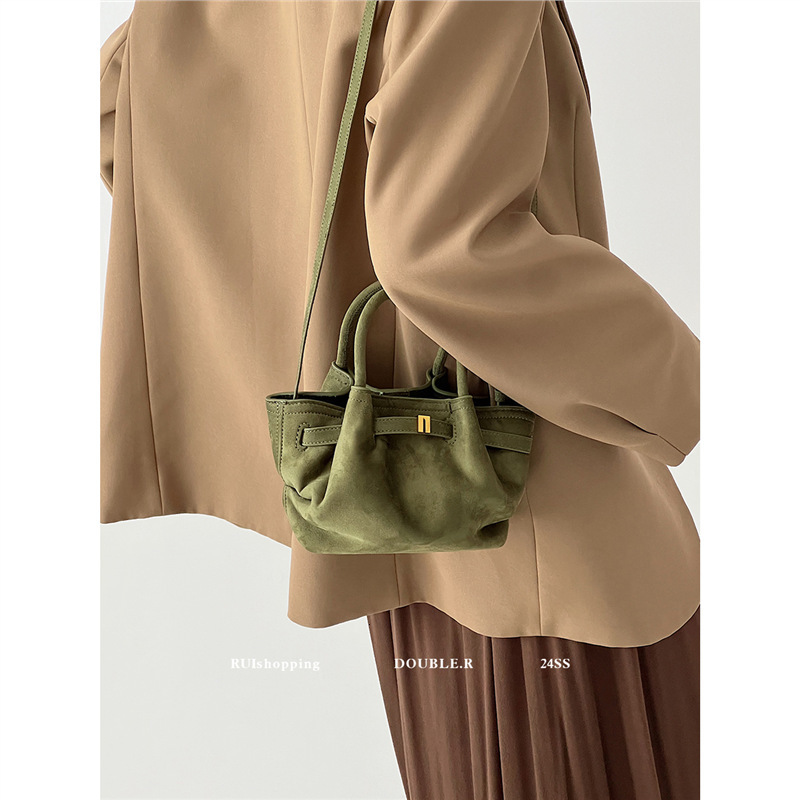 2025S New Model Designer Niche Texture Women S Ground Veet Dumpg Tote For Women Hand Held Single Shoulder Crossbody Bag Totebag