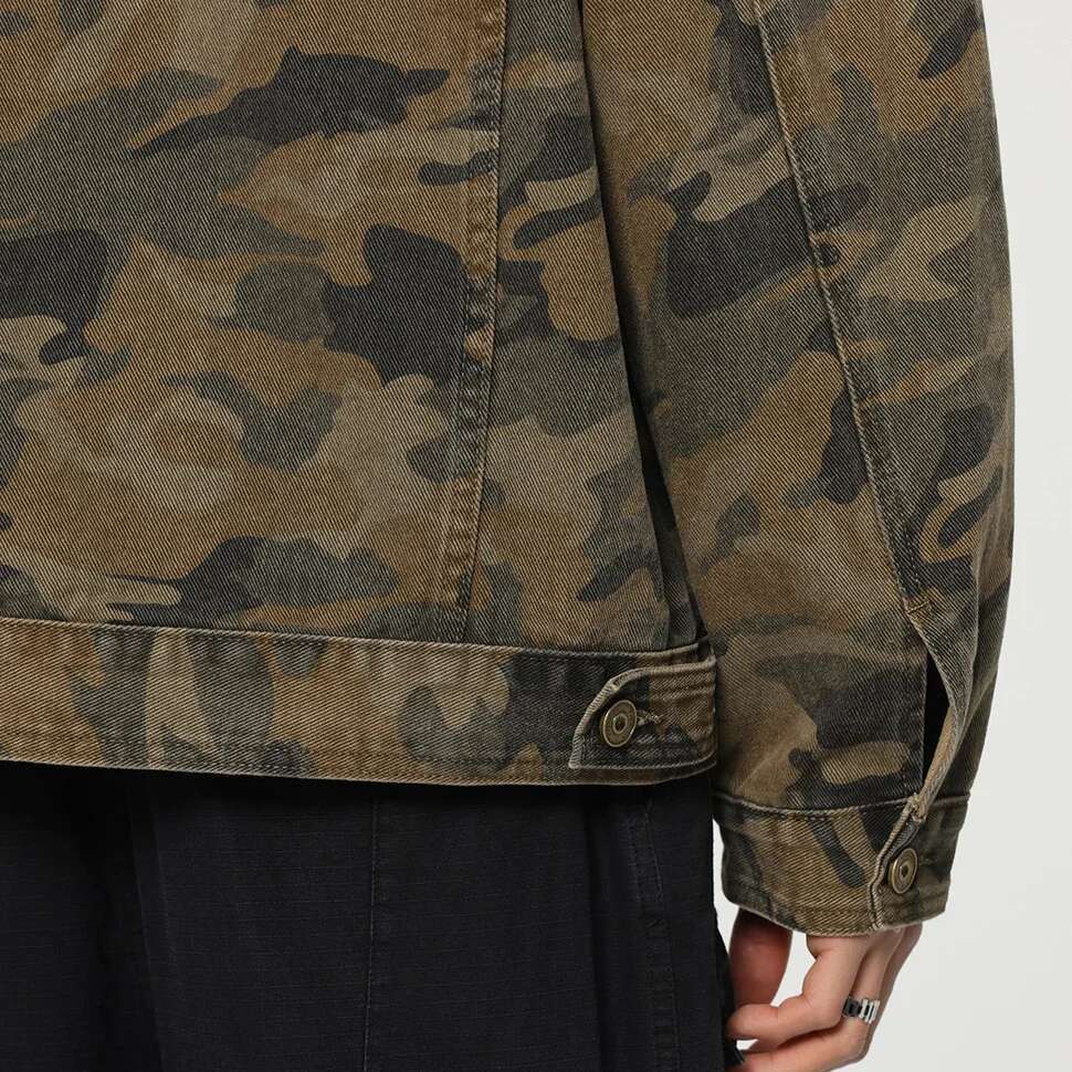 Camouflage Pure Cotton Men Streetwear Fashion Hip Hop Loose Casual Vintage Hole Denim Varsity Jacket Cowboy Coat