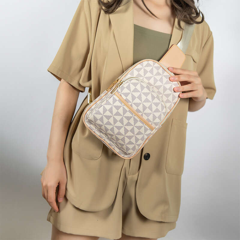 Designer Bag European And American Cross Border Printed Fashion For Women New Model Unisex Crossbody Chest Versatile Backpack Wholesale