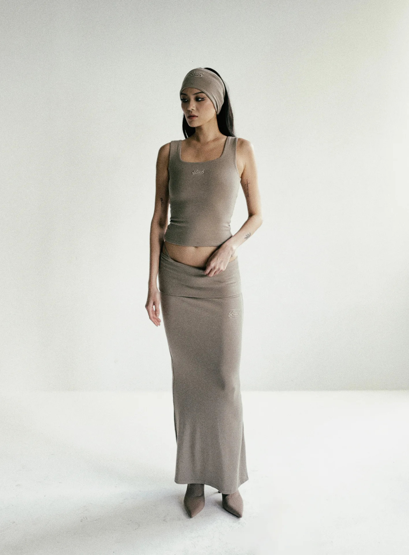 Badblood Soft Square Collar Tank Top Womens Sexy ed Charcoal Grey Sleeveless Short Bottom Shirt Summer 250407