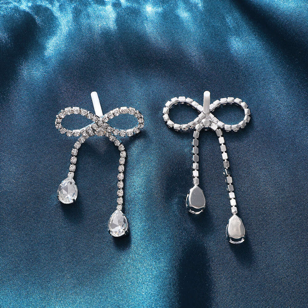 Earrings with a high-end feel, NEW bow tassel women's versatile, sparkg, dia studded small earrings, and rhie earrings