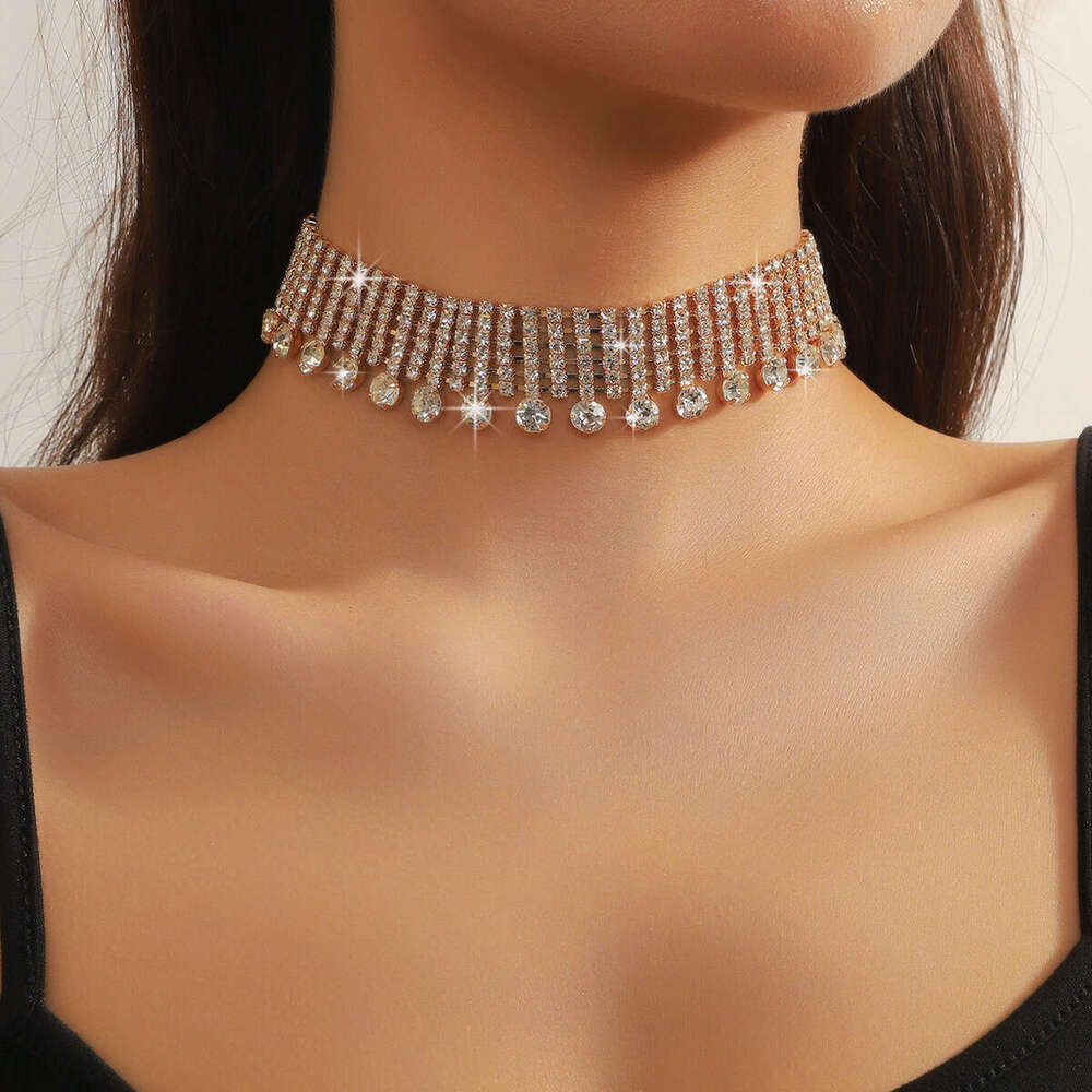 Hot selg high cold wind water droplet studded dia collarbone hot chain banquet graduation party wedding urious high-end necklace