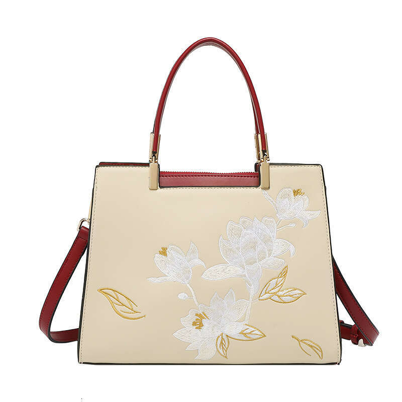 Designer Bag National Style Art Design New Mom Large Capacity Luxury Embroidered Cheongsam