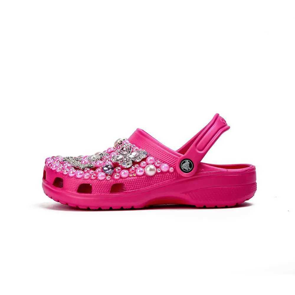 36-46 SIize New Sandals Rose Red Pearl Water Diamond Flower Summer Womens Slippers Family Fashion Beach Womens Hole Shoes M250407