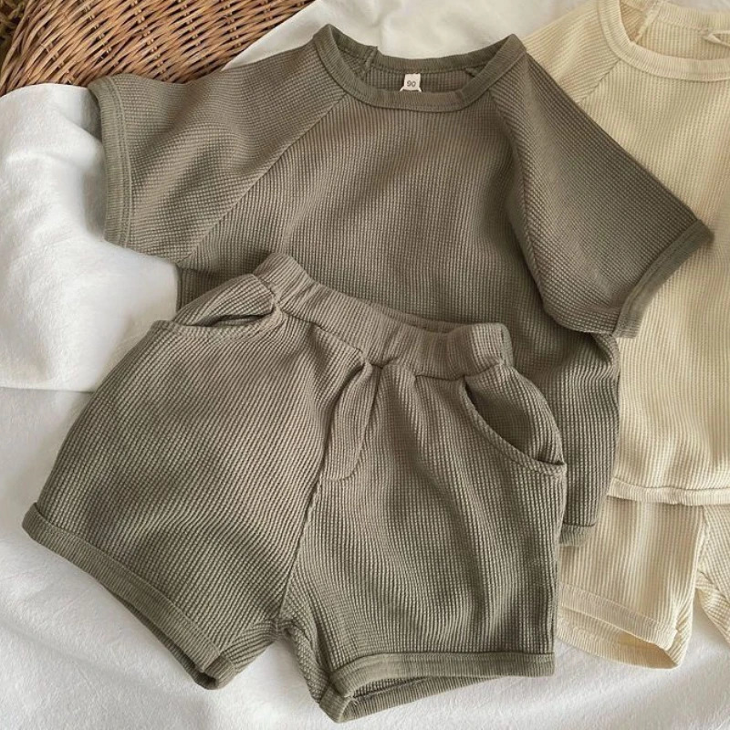 SummerChildren Korean Style Clothing Set for Boys and Girls Short-sleeved Shorts Casual Sportswear Solid Color 2 Pieces 250407