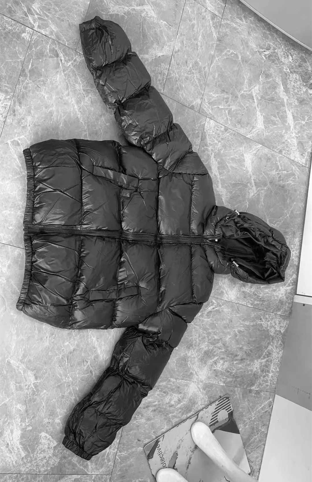 2026 Autumn Winter Mens Fashion Simple Cotton Padded Coat Men Casual Zipper Hooded Jacket Solid Cold-proof Warm Parka OuterwearT251107