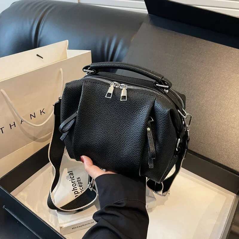 Leather Solid Zipper PU Premium Shoulder Bags Fashionable Folded Cloud Top-Handle Large Capacity Commuter Wide Crossbody Bag
