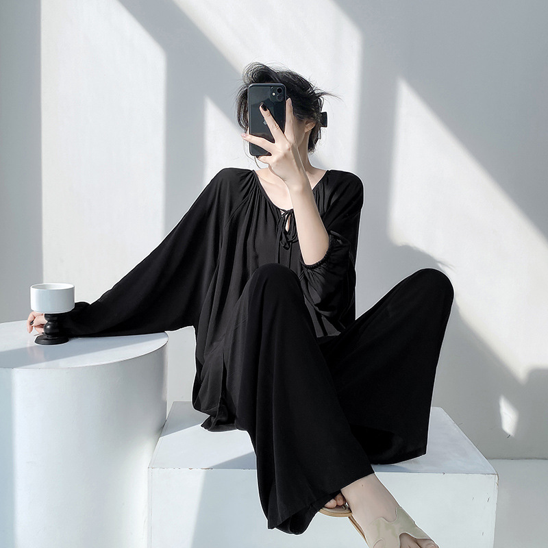 B1149 - Sleek Contemporary Two-in-One Dressing Room Accessory