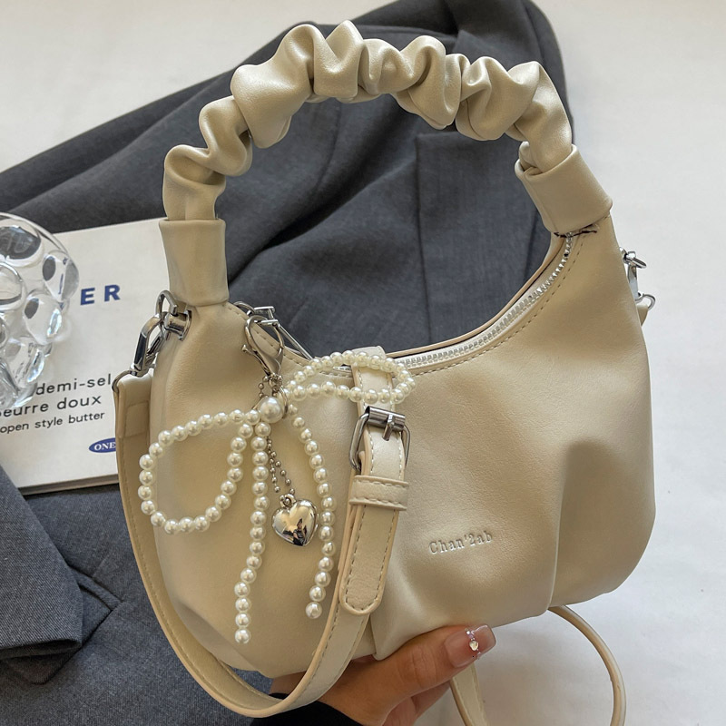 2025S Designer Women S Bag Bag For Women Trendy New Item Niche Design Women S High End Cloud Fashionable Single Shoulder Armpit Bag