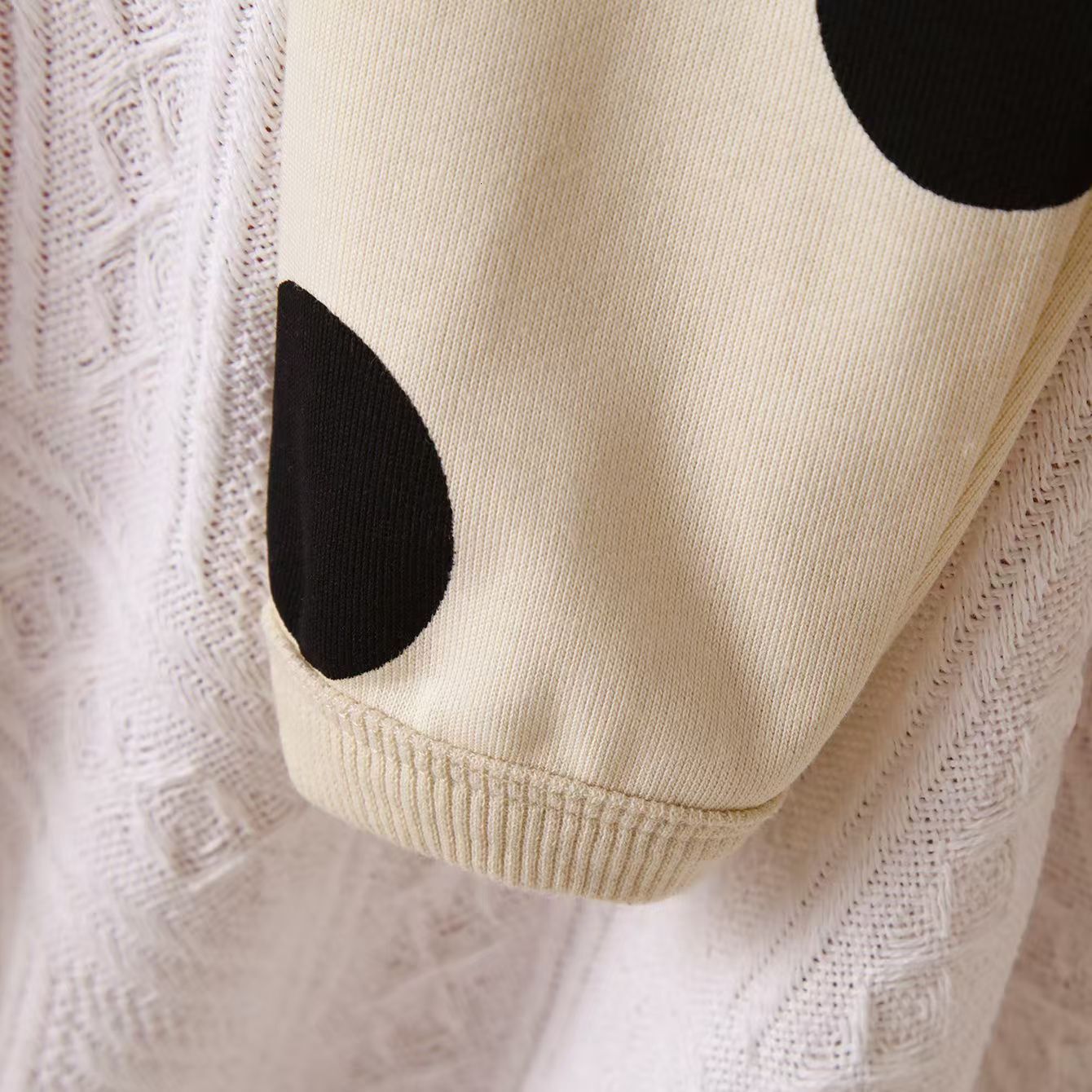 Ddmyshoesvip Fashionable Girls Korean Version Children S Cotton Hoodie Baby Polka Dot Thick Round Neck Pullover Polka Dot Top